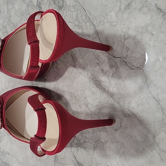 Red Satin Women's Sandals with Stiletto Heel and Fine Toe with Open Heel - Picture 4 of 5